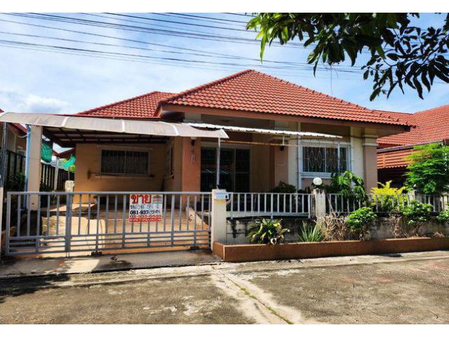 ขายบ้านเดี่ยว หมู่บ้านพาเพลิน บางขุนเทียน-ชายทะเล เนื้อที่ 59 ตร.ว. 1 ชั้น 3 นอน 2 น้ำ