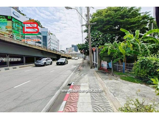 ที่ดินเปล่า ถมแล้ว ซอยงามวงศ์วาน 31 เนื้อที่ 52.6 ตรว. (ตรงข้ามเดอะมอลล์งามวงศ์วาน) บางเขน เมืองนนทบุรี