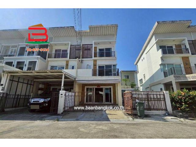 ทาวน์โฮม ศุภาลัย วิลล์ พหลโยธิน 52 (ซ.พหลโยธิน 52 แยก 27) เนื้อที่ 36 ตรว. (ใกล้ตลาดยิ่งเจริญ) แขวงคลองถนน เขตสายไหม