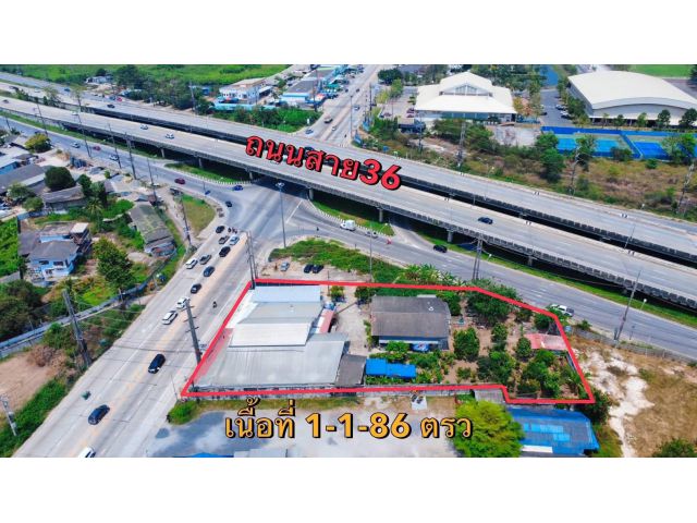 ขายที่ดินพร้อมสิ่งปลูกสร้างติดถนนใหญ่สี่แยกบ้านแลงจ.ระยอง32.500.000นื้อที่1ไร่1งาน86ตรว.