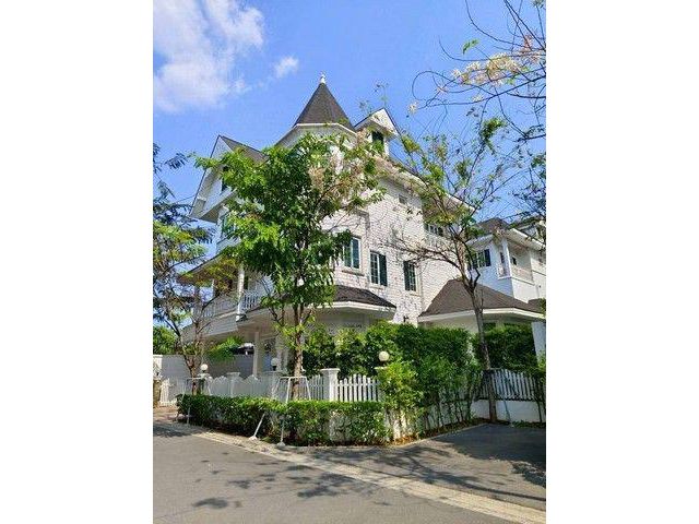 รหัสC7204 ให้เช่าบ้านเดี่ยว 3ชั้น แฟนตาเซีย วิลล่า บางนา International Village ถนนศรีนครินทร์ บางนาตราด 33