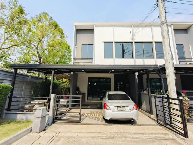 ขายทาวน์โฮม 2 ชั้น แปลงมุม ม.พลีโน่ ชัยพฤกษ์ - แจ้งวัฒนะ สภาพตกแต่งอย่างดี