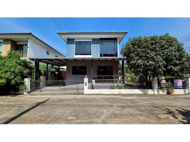 บ้านเดี่ยว 2 ชั้น หลังมุม โครงการ โมดิ วิลล่า ปิ่นเกล้า- วงแหวน (Modi Villa Pinklao-Wongwaen)ทำเลดี เข้าออกได้หลายทาง