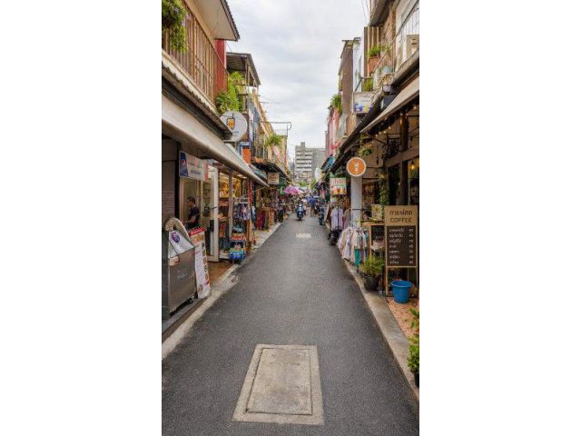 แถวย่านศิริราช ให้เช่าตึก 3ชั้น ตลาดวังหลัง 20ม.เหมาะสำหรับร้านอาหาร คาเฟ่ใกล้ท่าน้ำศิริราช 1 นอน 3 น้ำ พื้นที่ 24 ตร.ว.