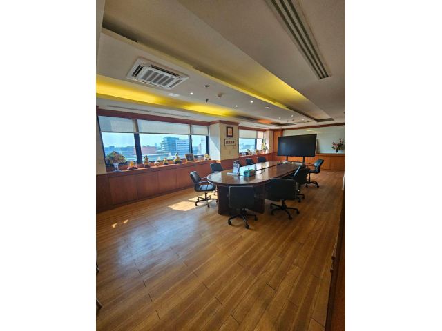ขายห้องชุดสำนักงาน ไอทีสแควร์ หลักสี่ 851 ตร.ม ตกแต่งพร้อมใช้งาน  ทางด่วน รถไฟฟ้าสายสีเเดง