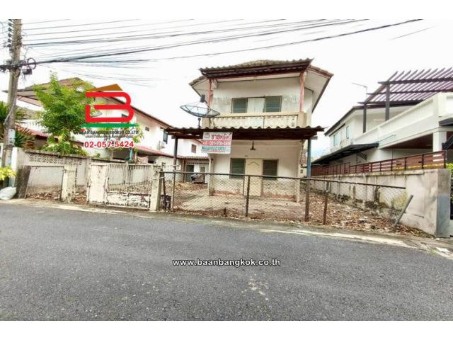บ้านเดี่ยว หมู่บ้าน อัมรินทร์นิเวศน์ 3 ผัง 1 เนื้อที่ 43 ตร.ว. ซอยสายไหม 13, ใกล้ตลาดเอซีสายไหม แขวงสายไหม เขตบางเขน
