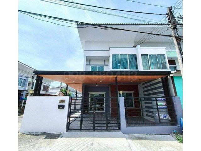 ขายทาวน์โฮม 2 ชั้น ม.ราชพฤกษ์ สุวรรณภูมิ ลาดกระบัง เฟส 2 เนื้อที่ 31.9 ตร.วา 4นอน 2น้ำ ใกล้สนามบินสุวรรณภูมิ