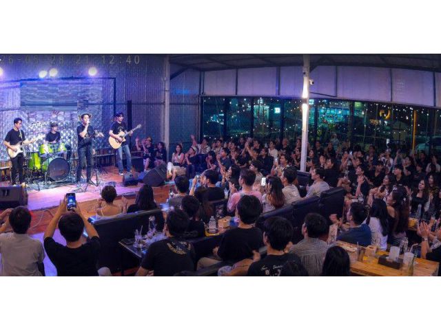 เซ้งกิจการร้านอาหาร พร้อมบาร์นั่งชิล บางศรีเมือง MRTบางรักน้อยท่าอิฐ 2.88กม.สะพานมหาเจษฎาโลตัส นอร์ธ ราชพฤกษ์ 1กม. 400ตร