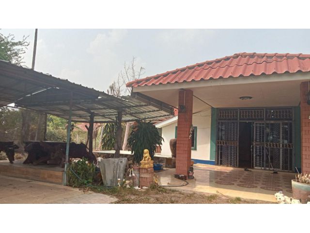 ขายที่ดินพร้อมบ้าน 1 หลัง เจ้าของขายเอง อำเภอกบินทร์บุรี จังหวัดปราจีนบุรี