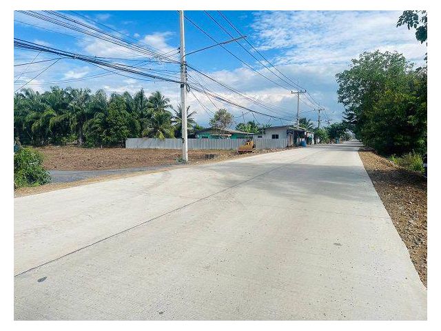 ที่ดินคลอง 8.ทำเลสะดวกเข้าซอยใกล้ๆเพียง 150.เมตร ซอย.บึงบอน 51 / 1. หนองเสือ ปทุมธานี T.062-1574449