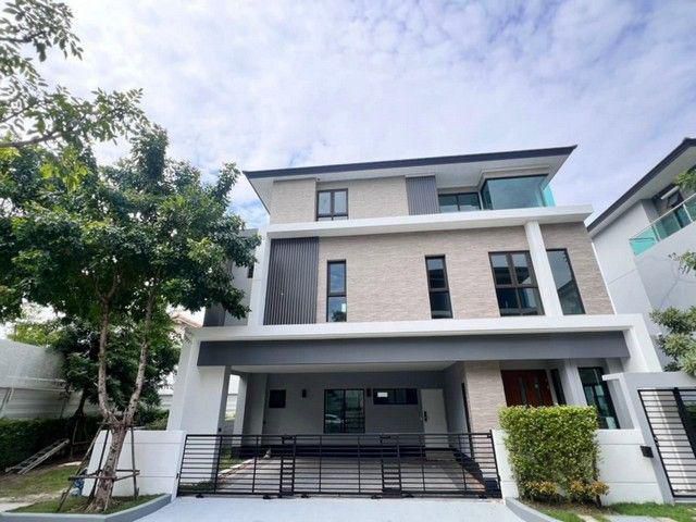 ให้เช่าบ้าน 3ชั้นใกล้โรงเรียนบดินทรเดชา สิงห์ สิงหเสนี , เดอะซีน Town In Townเลียบด่วนรามอินทรา-อาจณรงค์ เดอะ ซิตี้ เอกม