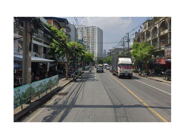 ขายที่ดินพร้อมสิ่งปลูกสร้าง ติดถนนสาธุประดิษฐ์ ใกล้ King's College International School