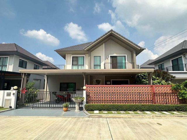 ให้เช่า บ้านเดี่ยว 2 ชั้น หมู่บ้านเพฟ ปิ่นเกล้า - ศาลายา เนื้อที่ 50.6 ตารางวา 4 ห้องนอน ตำบลศาลากลาง อำเภอบางกรวย