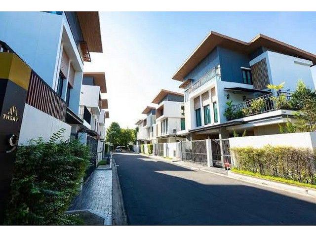 ขายบ้านหรูเกินราคา The Ava residence 3 ชั้น ใจกลางสุขุมวิท-อ่อนนุช พร้อมเฟอร์นิเจอร์