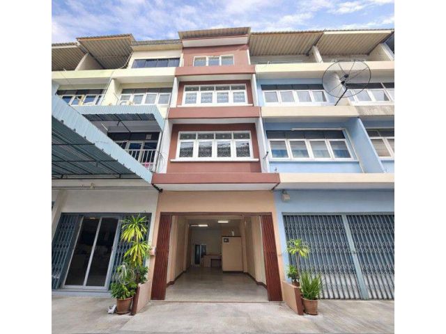 จอมทอง2-12 ใกล้ BTSวุฒากาศ1.6กม. CJ MOREจอมทอง13 600ม. อาคารพาณิชย์ 4 ชั้น 2นอน 2 น้ำ 18 ตร.ว.288 ตร.ม. บางขุนเทียน 900
