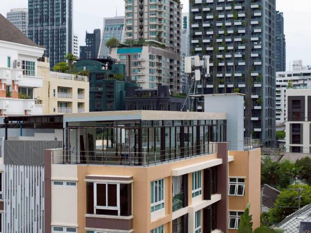 ให้เช่าพื้นที่ Rooftop สุขุมวิท 33 (พร้อมพงษ์ / อโศก) วิวเมือง สวยมาก พื้นที่หายากใจกลางสุขุมวิท (N.2230)