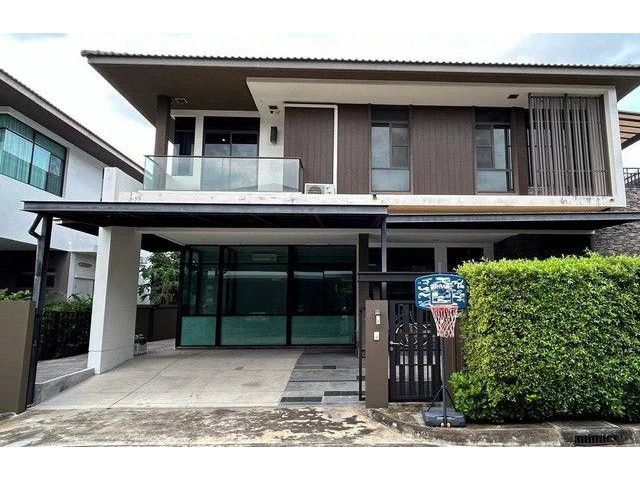 ให้เช่าบ้านเดี่ยว หมู่บ้านมัณฑนา อ่อนนุช-วงแหวน 3 บ้านใกล้สโมสร ไม่รับสัตว์เลี้ยง ไม่รับผู้เช่าสูบบุหรี่