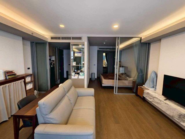 LIMITED OFFER! คอนโดหรูสุขุมวิท ห้องใหญ่ 57 ตร.ม. พร้อม Voucher 250,000 บาท