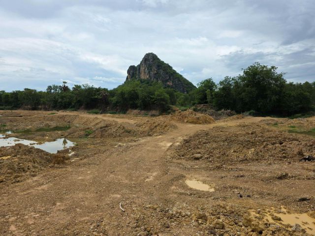 ที่ดินเนื้อที่ 35ไร่ วิวภูเขาสวย โฉนดครุฑแดง