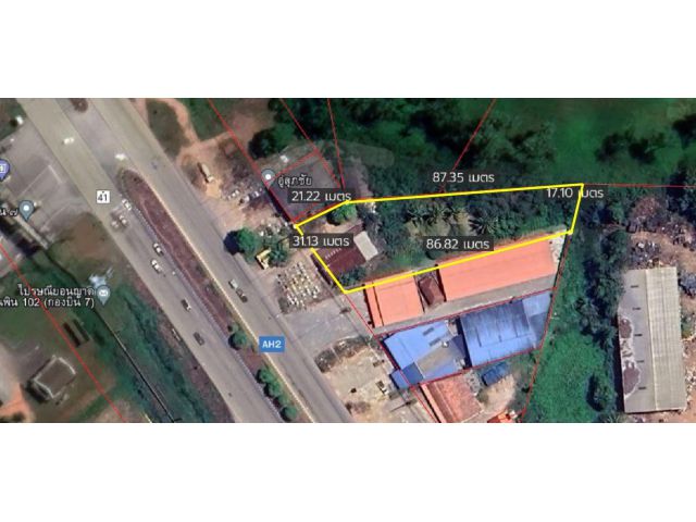 ขายที่ดินตรงข้ามกองบิน 7 ติดถนนเอเชีย  เนื้อที่ 599 ตรว. ขายยกแปลง 5,500,000 บาท  หน้ากว้างติดถนน 31 เมตร