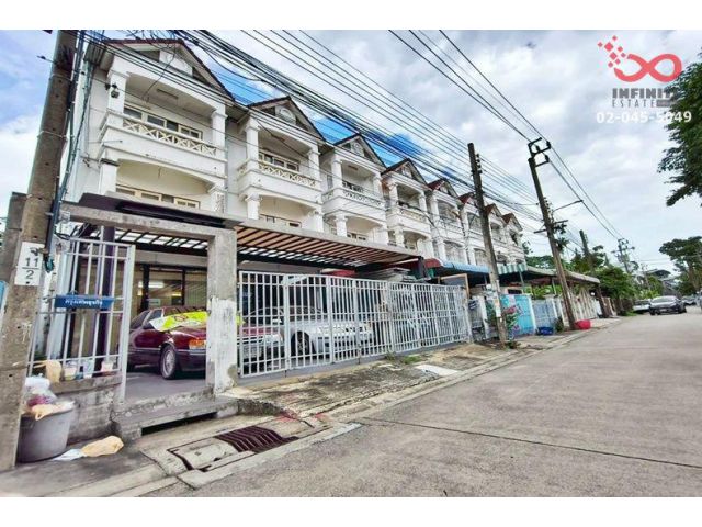ขายทาวน์โฮม 3 ชั้น 24 ตร.ว. ลาดพร้าว 113 ใกล้รถไฟฟ้าสายสีเหลืองสถานีบางกะปิ