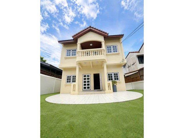 MRTรพ.รามคำแหง 550ม. 5น้ำ 103ตร.ว. 412ตร.ม.บ้านเดี่ยวใหญ่ให้เช่า 5นอน รามคำแหง 30-40