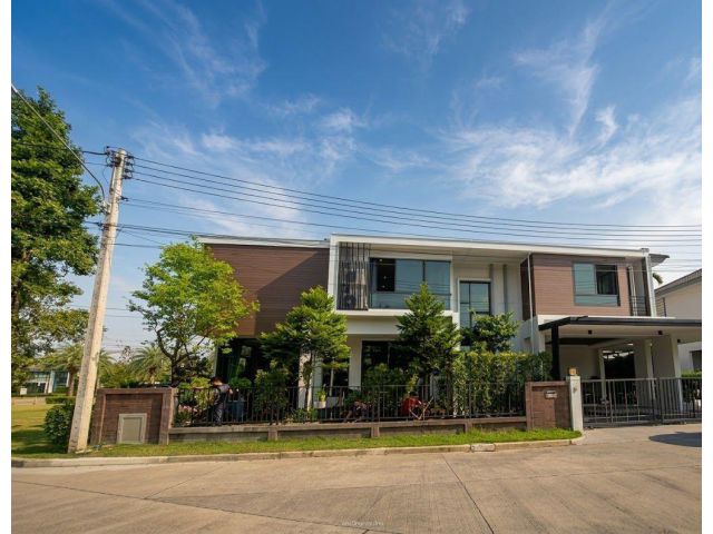 ขาย/ให้เช่าบ้านเดี่ยวหลังมุม THE GRAND พระราม 2 วิวสวน-ทะเลสาบ Built-in ทั้งหลัง พร้อมเข้าอยู่