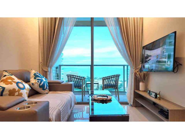 ขายคอนโดหรู The Riviera Ocean Drive วิวทะเล พร้อมเข้าอยู่  #C1437