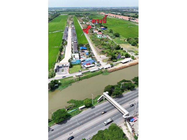 ที่ดินคลอง 9 ธัญบุรี (ฝั่งลำลูกกา)   ตรงข้าม ธกส.ห่างถนนรังสิต นครนายก 200 เมตร