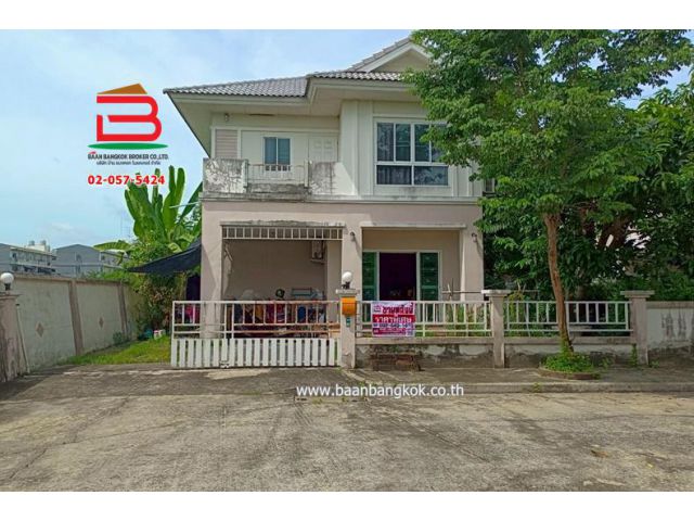 บ้านเดี่ยว 2 ชั้น เนื้อที่ 53.5 ตร.ว. หมู่บ้านนนทิชา ลำลูกกา คลอง 8 (ทางไปวัดดอนใหญ่) ถนนลำลูกกา ตำบลลำลูกกา อำเภอลำลูกกา ปทุมธานี