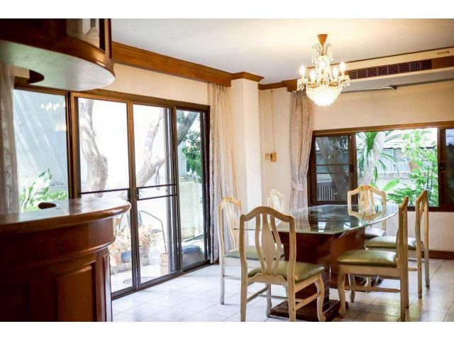 LTHC15893 – House for Sale Sathorn | Soi Sathorn 11 Yaek 13 | 35 MB | บ้านขาย สาทร ซอยสาทร 11 แยก 13