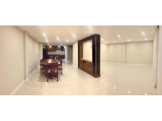 LTH15963 – Pet Friendly Townhouse for Rent Ekkamai | 90K/Month | ทาวน์เฮาส์ให้เช่า เอกมัย เลี้ยงสัตว์ได้