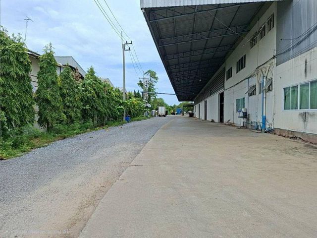 #ให้เช่าโกดังซอยเทียนทะเล กรุงเทพ ขนาด 8000 ตรม  เดินทางสะดวก รถบรรทุกเข้าออกสะดวก ที่จอดรถกว้างขาวง