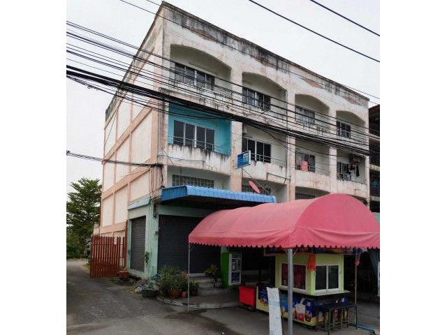 ขายอาคารพาณิชย์ 3.5 ชั้น เนื้อที่ 18 ตร.ว. หน้าโครงการเอื้ออาทรบางโฉลง