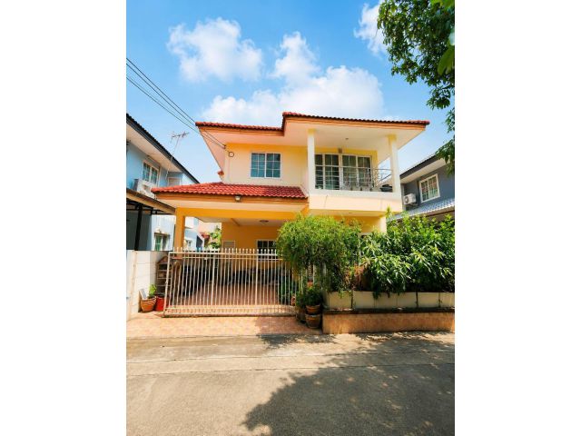 ขายบ้านแฝด หมู่บ้านทัศรินทร์ เฟื่องฟ้า 11 เทพารักษ์-แพรกษา