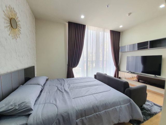 For rent Condo Noble Around Sukhumvit 33 Fully Furnished (S03-2736)