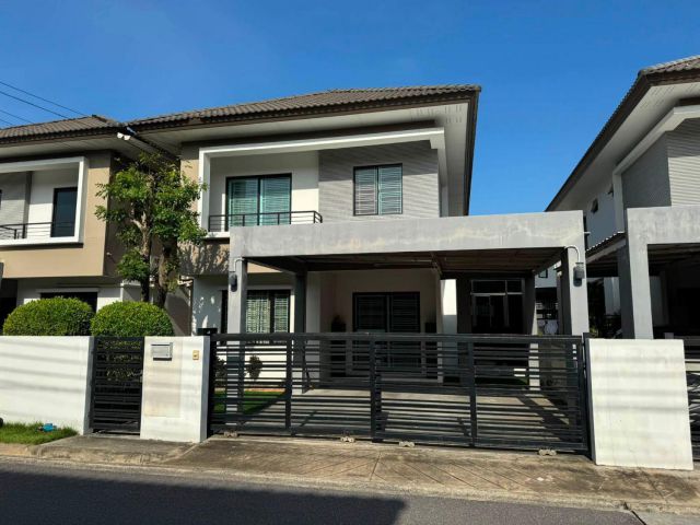 ขาย / ให้เช่าบ้านเดี่ยว Areeya Como บางนา–วงแหวนใกล้ Mega Bangna เพียง 10 นาที