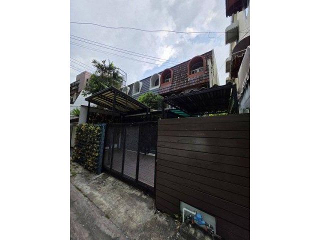 T26-628 ให้เช่า ทาวน์เฮ้าส์ - 36 ตารางวา ใกล้กับ ใกล้ BTS ช่องนนทรี 500 เมตร