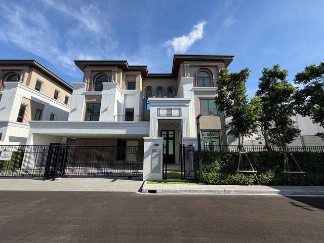 ขายบ้านเดี่ยวหรู 3 ชั้น 748 ตร.ม. Cinq Royal The Eighteen บางนา กม.7 ใกล้เมกะบางนา หนึ่งเดียวในย่านบางนา เอกสิทธิ์พิเศษเ