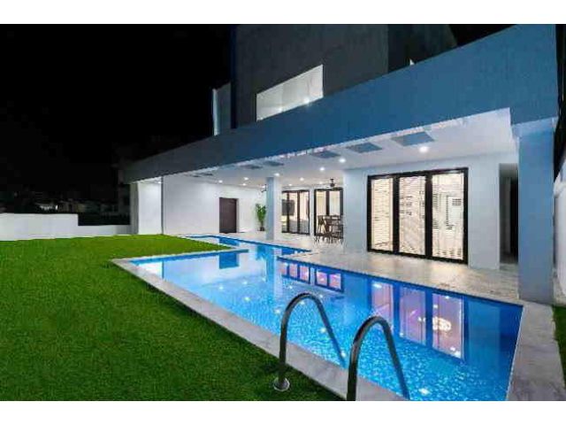 ให้เช่า Luxury Pool Villa 5 ห้องนอน ติดหาดจอมเทียน เดินเพียง 1 นาที #H1166