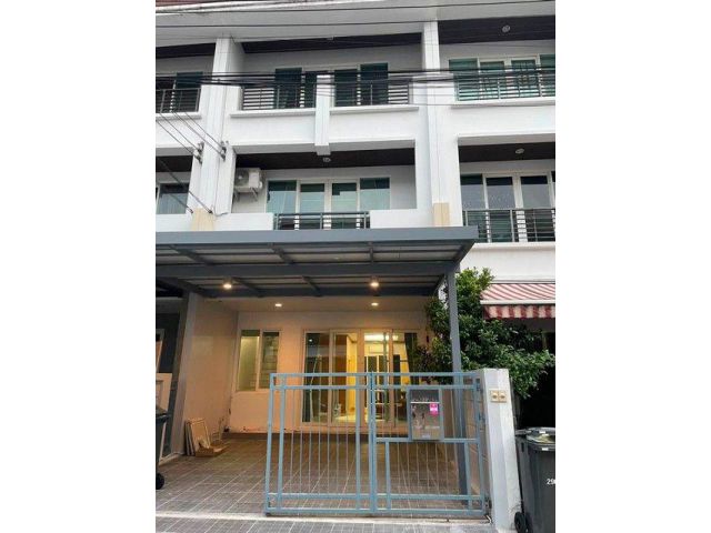 ให้เช่าทาวน์โฮม 3 ชั้น 3 ห้องนอน บ้านกลางเมือง S-Sense ประดิษฐ์มนูญธรรม 3 (ซอยลาดพร้าว 84) รีโนเวทใหม่ทั้งหลัง ใกล้ Cent