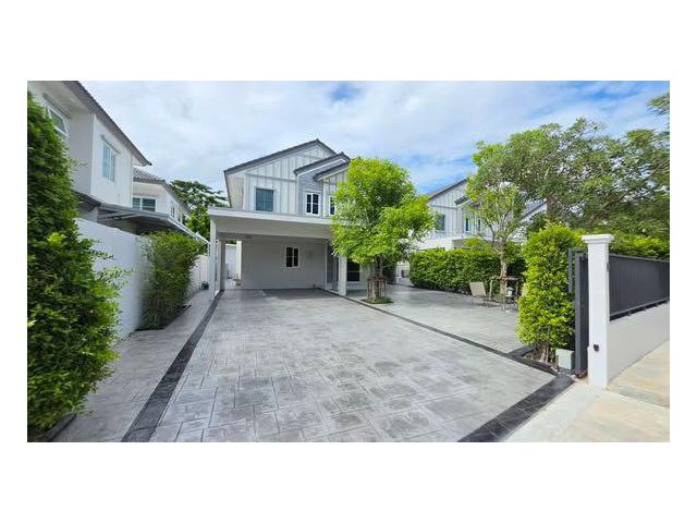 ให้เช่าบ้านเดี่ยว 2 ชั้น 81 ตรว. โครงการ Villaggio 3 ศรีนครินทร์-บางนา บ้านใหม่ ไม่เคยเข้าอยู่ ใกล้เมกะบางนา