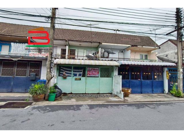 ทาวน์เฮาส์ อัมรินทร์นิเวศน์ 3 ผัง 2 เนื้อที่ 16 ตรว. ซอยสายไหม 79 (ใกล้ตลาดวงศกร) แขวงสายไหม เขตสายไหม