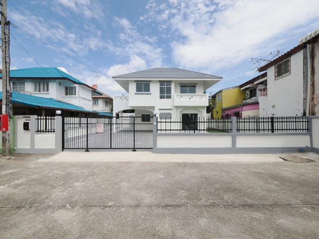 ขายราคาพิเศษ บ้านเดี่ยว 2 ชั้น 67.1 ตรว. ม.บัวทองธานี พาร์ควิลล์2 ขนาด 4 ห้องนอน 2 ห้องน้ำ บ้านหลังมุม ขนาดใหญ่ ฟังชั่นด