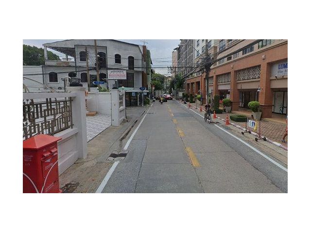 ขายที่ดินพร้อมสิ่งปลูกสร้าง ซอยศรีบำเพ็ญ ใกล้ MRT คลองเตย