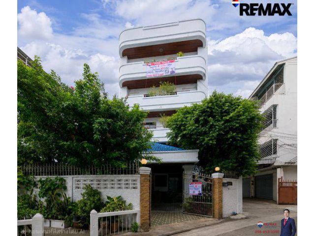 "บ้าน" แบบ Sky Terrace บนเส้น เจริญรัถ ใกล้ Icon Siam!! , 50 ตร.วา, 493 ตร.ม.