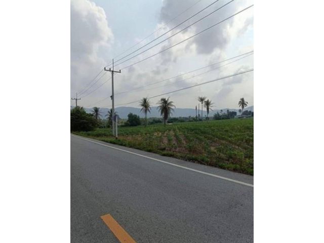 ที่ดินติดถนน4เลนเส้น24- 26ไร่