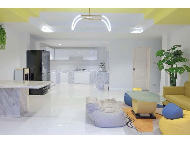 LTHC15991 – Pet Friendly Townhouse for Rent Thonglor | 5-Storey with Rooftop | Near BTS Thonglor | 70K/Month | ทาวน์โฮมเ