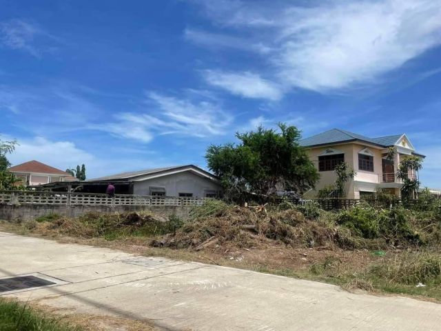 L1444 ขายที่ดิน 108 ตรว เมืองชลบุรี