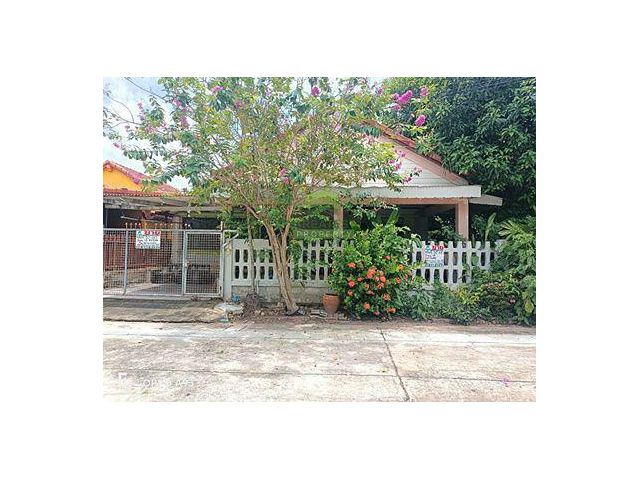 บ้านเดี่ยว หมู่บ้านชลลดา บางบัวทอง บ้านแปลงมุม บรรยากาศดี ใกล้รถไฟฟ้าสายสีม่วง
